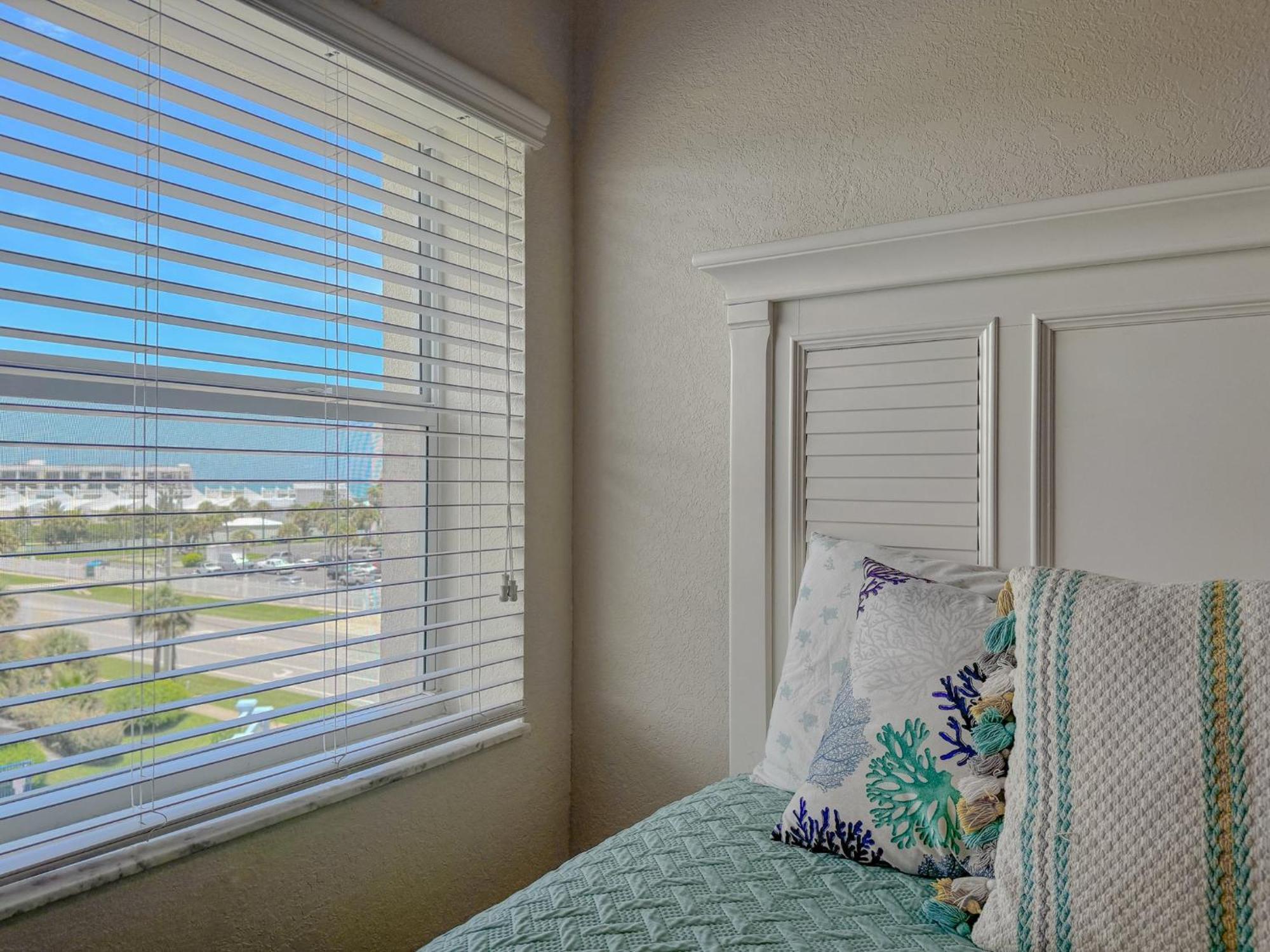 Appartement Large Corner Unit At Ocean Walk With Sneak Peak Of The Ocean ~ Ow20-501 à New Smyrna Beach Extérieur photo