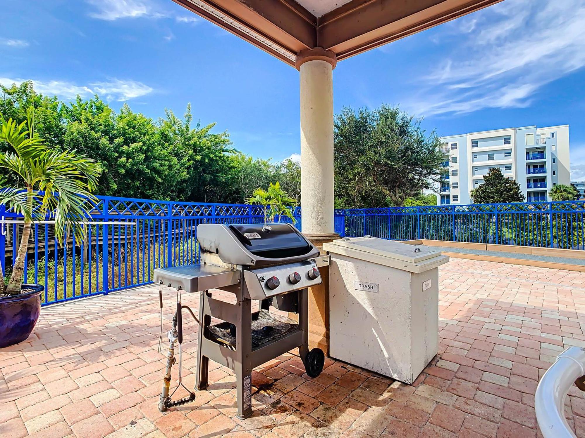 Appartement Large Corner Unit At Ocean Walk With Sneak Peak Of The Ocean ~ Ow20-501 à New Smyrna Beach Extérieur photo